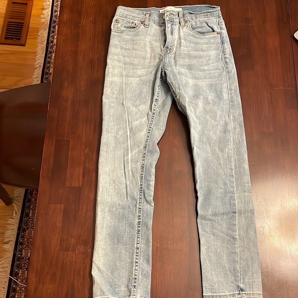 Levi 502 regular taper jeans
